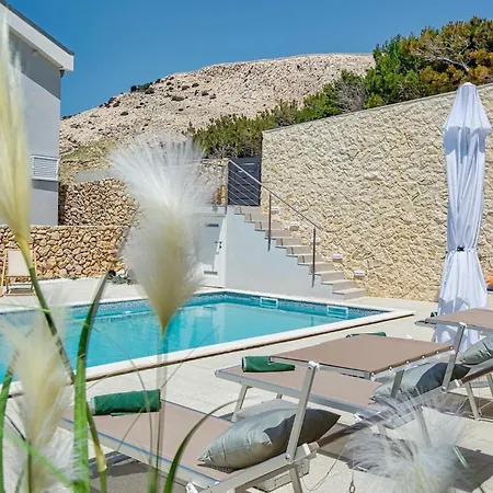 Tatil Evi Bernarda Ii