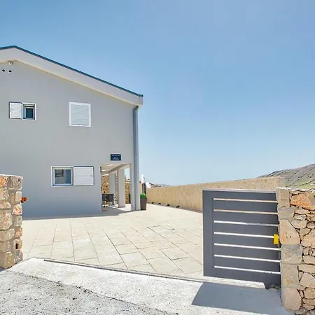 Bernarda Ii Holiday home